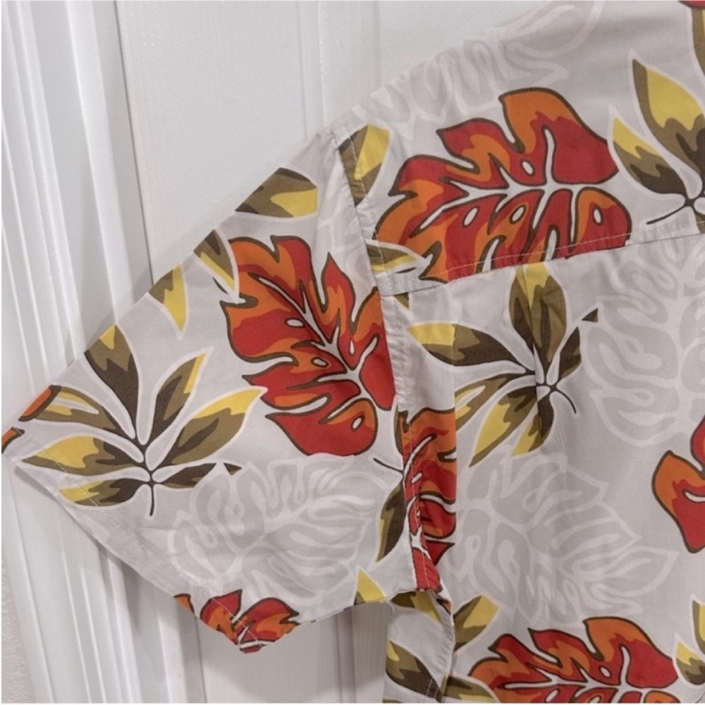 Hurley Short Sleeve Organic Cotton Button Down Gray, Orange & Green Palm Print - Picture 6 of 10